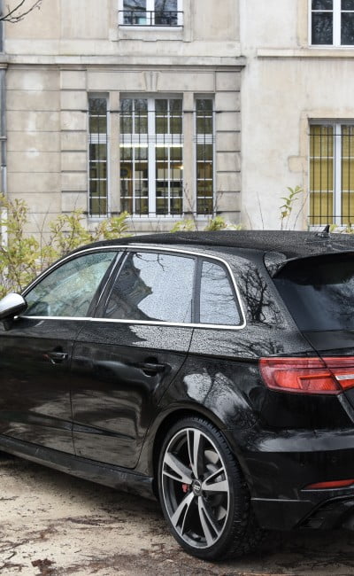 VIDEO: BMW M2 Competition vs Audi RS3 Sportback 18