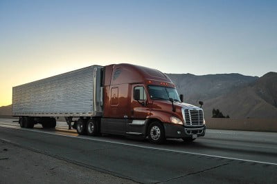 UPDATE 2-EU consents to cut greenhouse gas emissions from trucks 3
