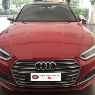 4 PEOPLE EJECTED FROM SPEEDING AUDI Q5 IN OVERNIGHT CRASH, 1 DEAD ON SCENE 9