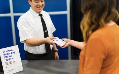 Apple partners with Best Buy for elevated repair service 3