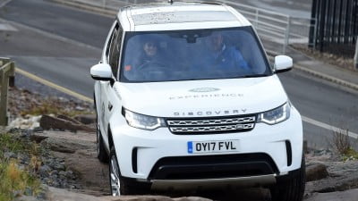 2019 Land Rover Discovery Sport Review: A effective and green Ingenium diesel heart 8