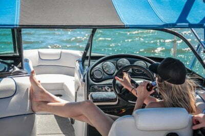 Buyer's Guide: How to Choose the Best Boat Audio System 9