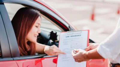 Protect Yourself on the Road: Buy Rental Car Insurance 4