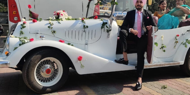 Get the Best Deals on Classic Car Rentals 1