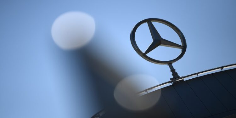 Mercedes Pay Billions for US Diesel Emissions Fine 1