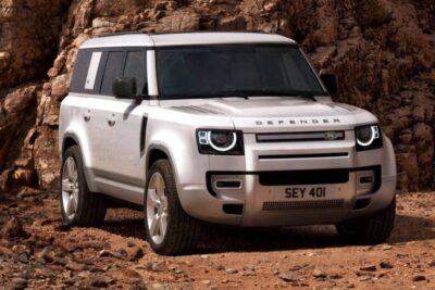 How Do People Get Their Hands on Land Rover? 2