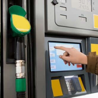 Unlock the Benefits of Fuel Cards for Your Business 2